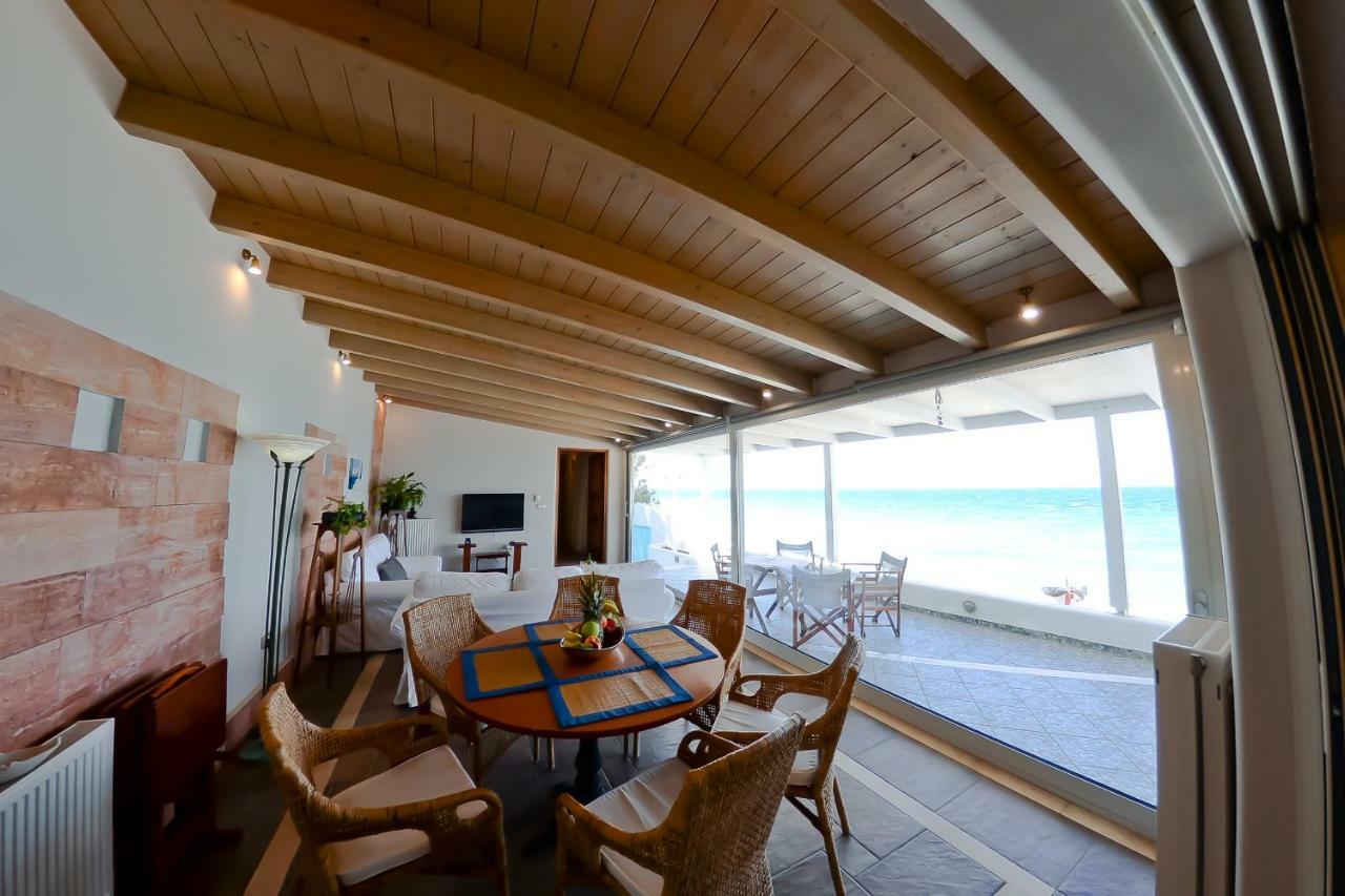 Patras Luxury Seaside Houseヴィラ エクステリア 写真