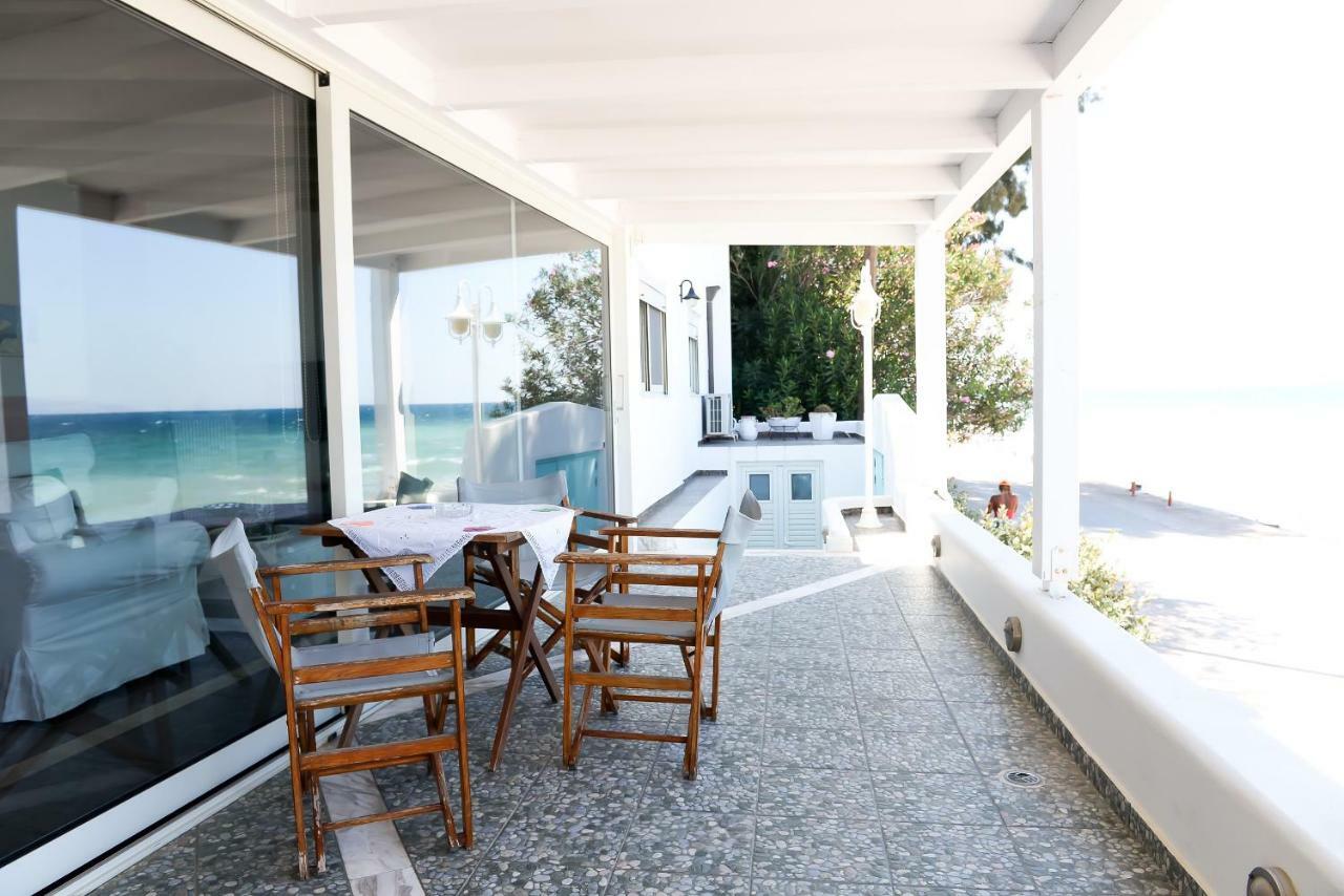 Patras Luxury Seaside Houseヴィラ エクステリア 写真