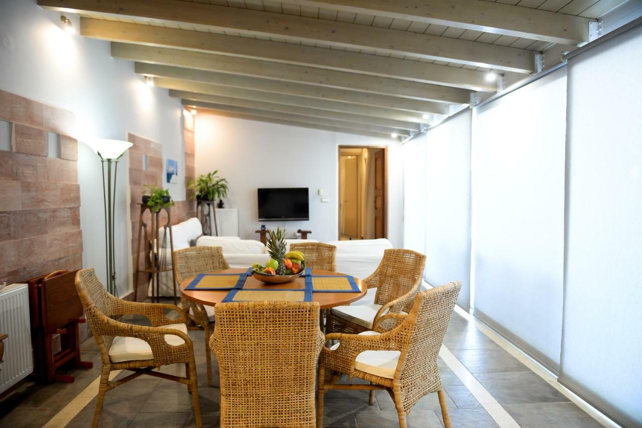 Patras Luxury Seaside Houseヴィラ エクステリア 写真