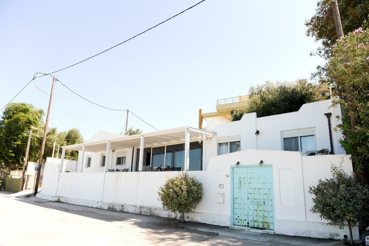 Patras Luxury Seaside Houseヴィラ エクステリア 写真