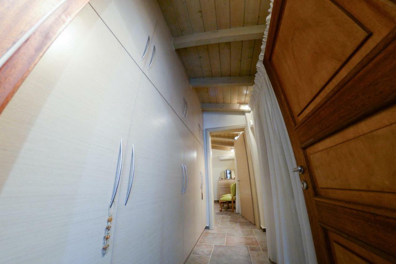 Patras Luxury Seaside Houseヴィラ エクステリア 写真
