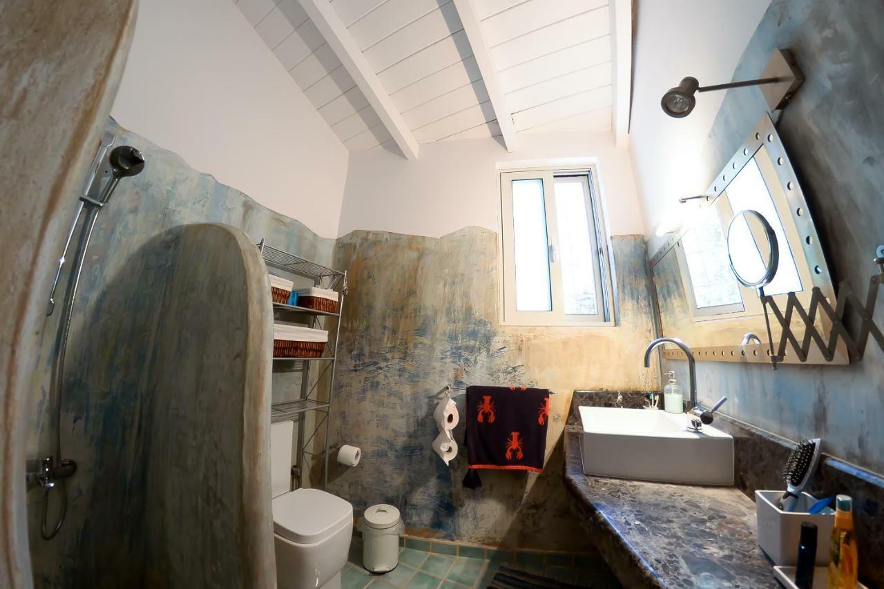 Patras Luxury Seaside Houseヴィラ エクステリア 写真