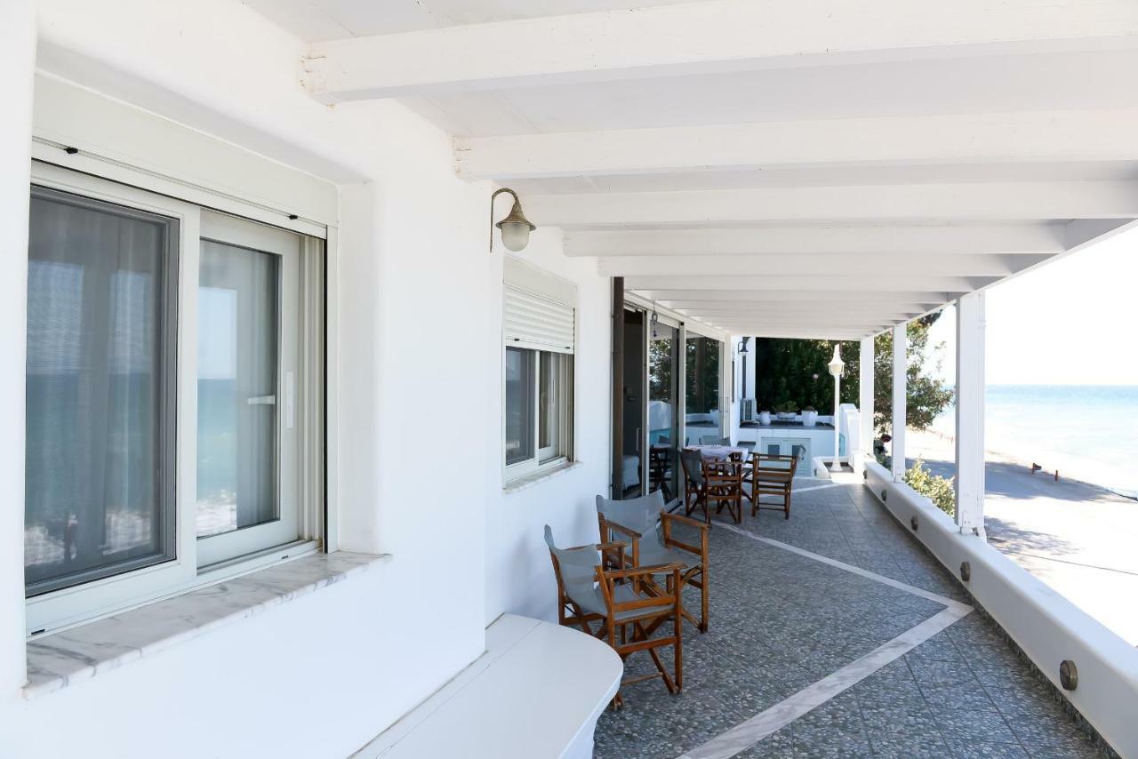 Patras Luxury Seaside Houseヴィラ エクステリア 写真