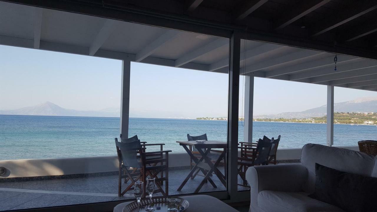 Patras Luxury Seaside Houseヴィラ エクステリア 写真