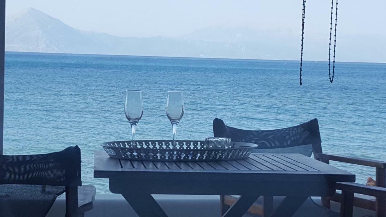 Patras Luxury Seaside Houseヴィラ エクステリア 写真